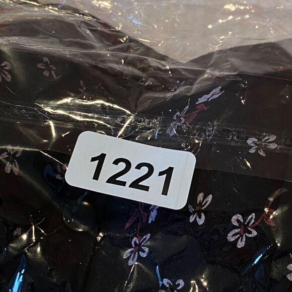 1221 Flower Printed Bra 38D Front Snap Closure Comfortable NWT - Picture 7 of 7